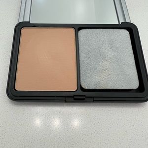 MakeUp Forever Matte Velvet Skin Powder Foundation